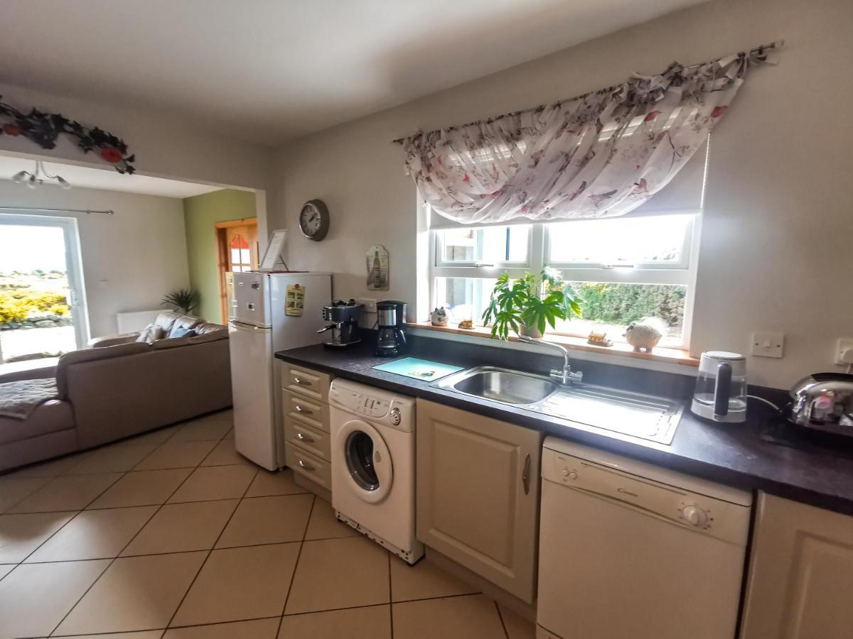 Causeway Coast Country Cottage, Pet-Friendly Ballycastle Eksteriør billede